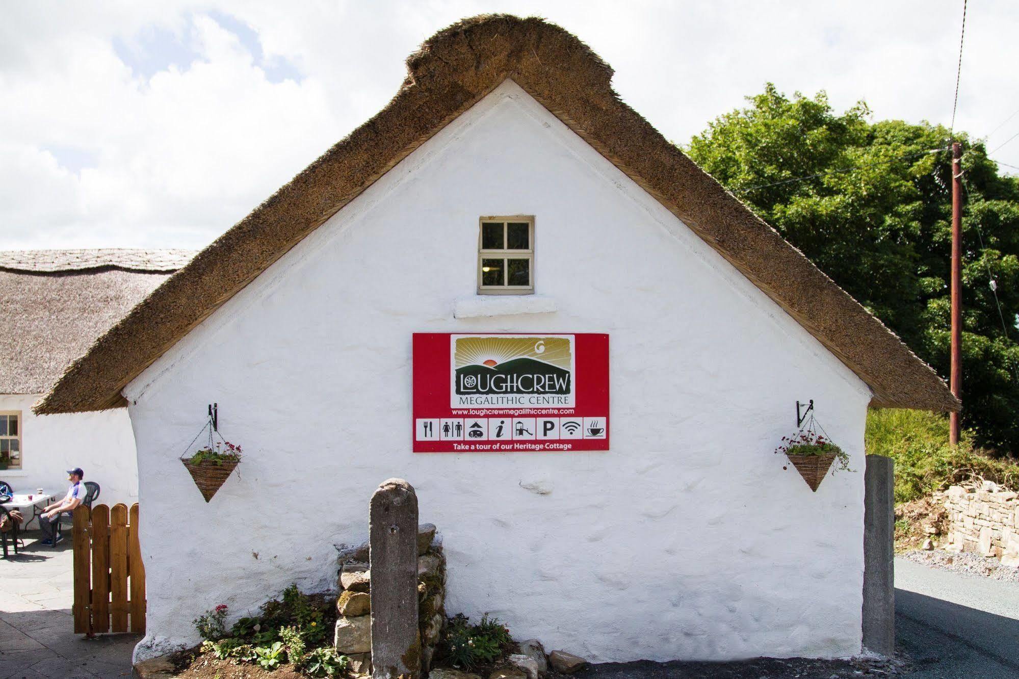 Loughcrew Megalithic Hostel Millbrook Bagian luar foto